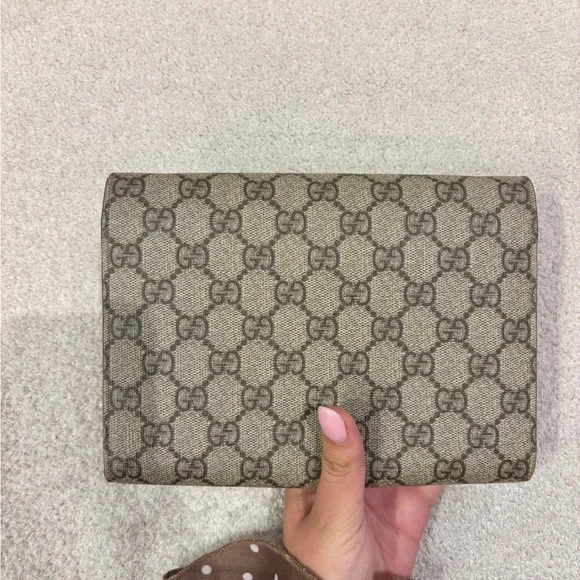 Gucci Cream and Gray Clutch with Dionysus Detail - Picture 7 of 7